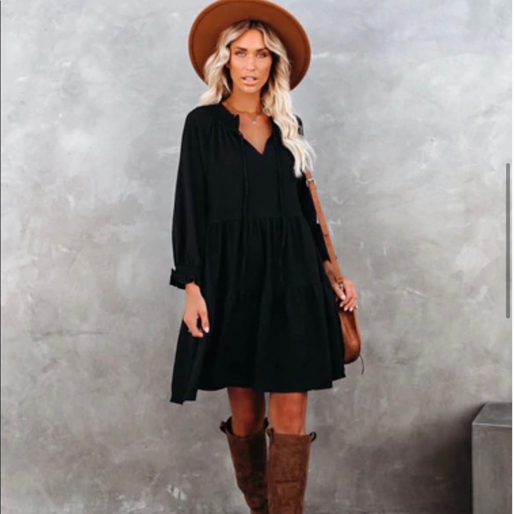 Jewel Pocketed Tiered babydoll dress by VICI